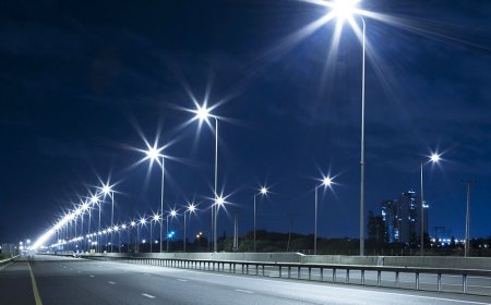 Lahore to Install 88,000 Imported Street Lights in Massive Urban Revamp