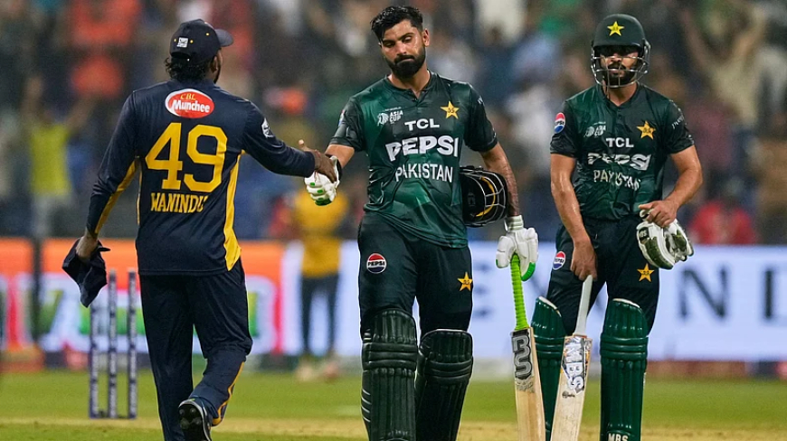 Pakistan Stun Sri Lanka to Keep Asia Cup Hopes Alive