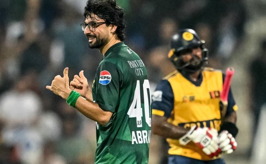 Asia Cup 2025: Fans Praise Abrar, Slam India’s Spirit