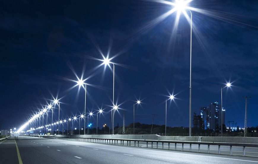 Lahore to Install 88,000 Imported Street Lights in Massive Urban Revamp