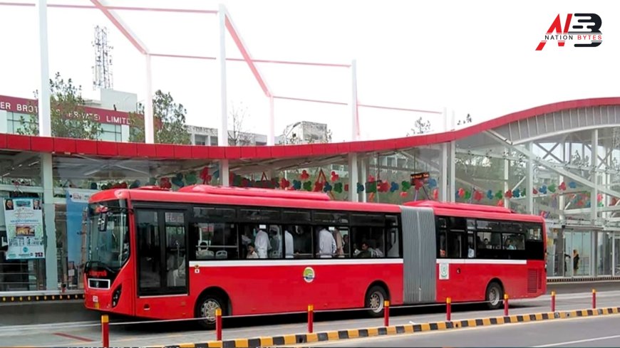 Metro Bus, Orange Line Train Suspended in Islamabad and Lahore