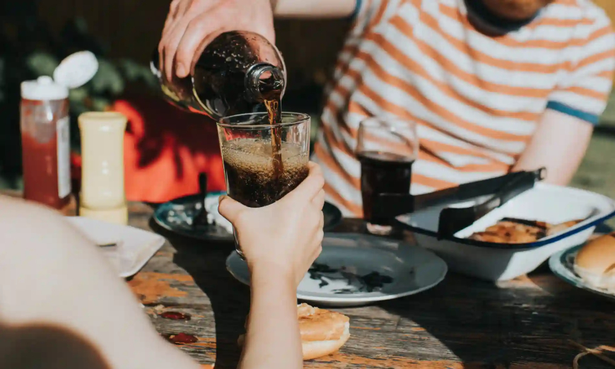 Research Reveals a Hidden Link Between Soft Drinks and Depression