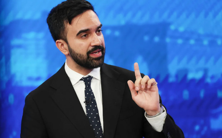 NYC Mayor Zohran Mamdani Goes Viral Wearing Faiz Ahmad Faiz Verse Sweater