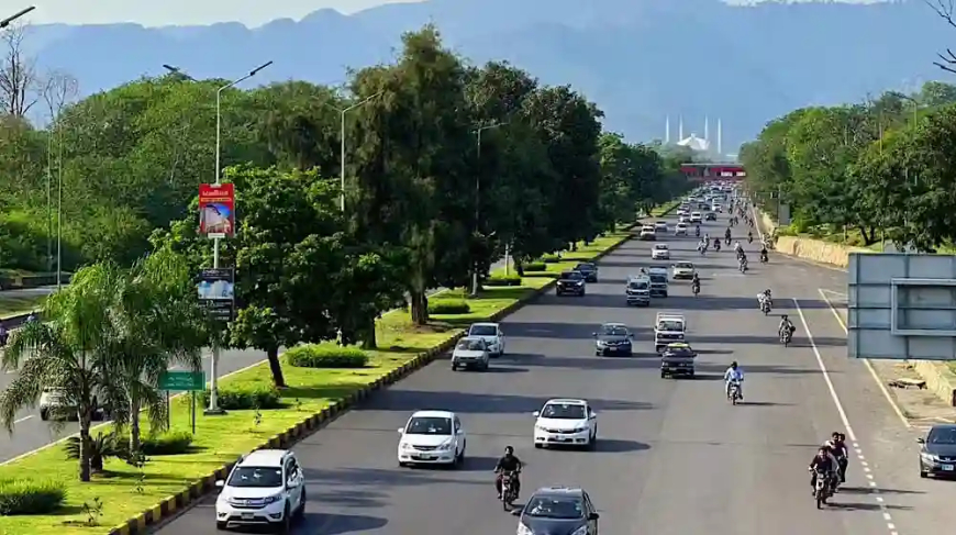 Islamabad Introduces New Mandatory Vehicle Requirement to Boost Road Safety