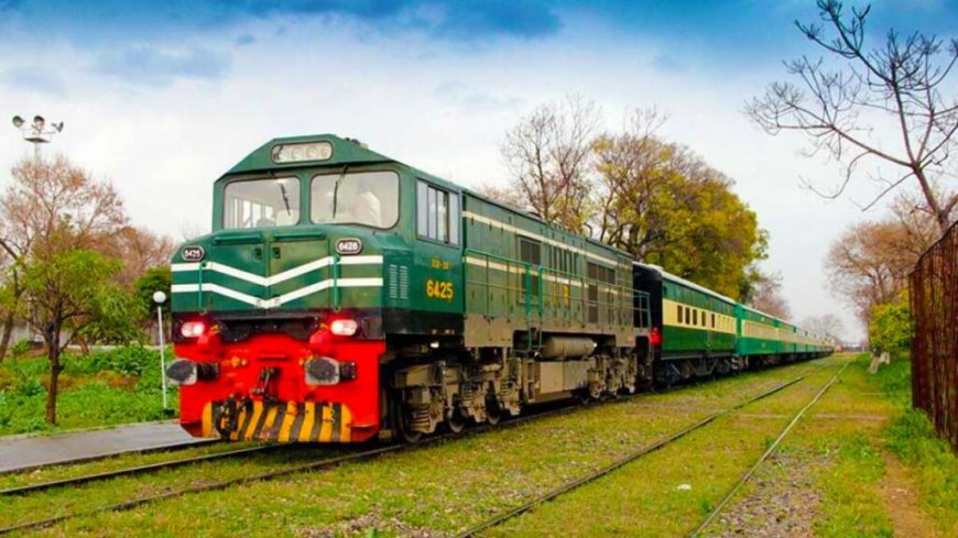 Pakistan Railways Cracks Down: Heavy Fines Imposed on Passengers