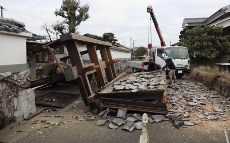 Powerful 7.6 Magnitude Earthquake Strikes Japan’s Northeast Coast