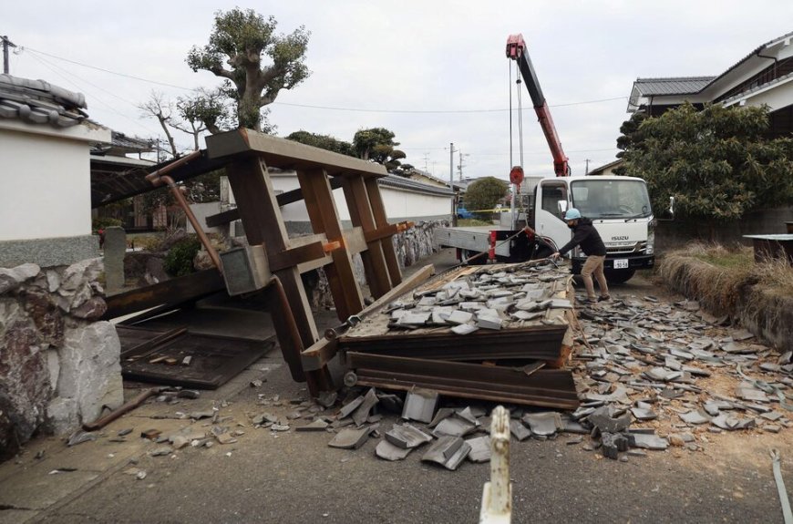 Powerful 7.6 Magnitude Earthquake Strikes Japan’s Northeast Coast