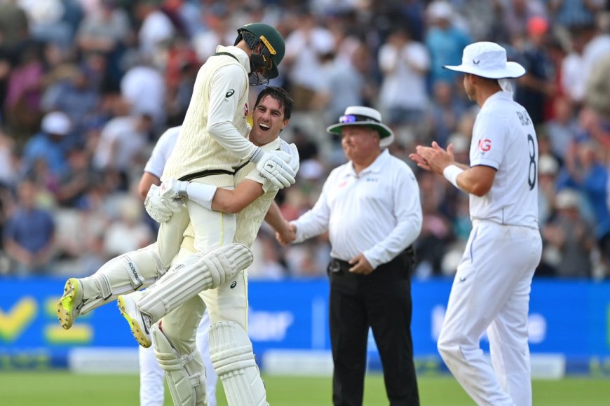 Australia lead England after 20 wickets fall at Boxing Day Ashes Test