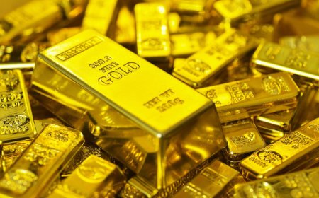 Gold Prices Jump Sharply in Local and Global Markets