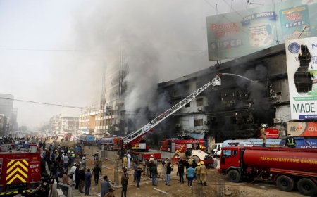 Karachi Gul Plaza Fire: 14 Dead, Dozens Still Missing After 36-Hour Inferno