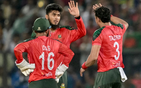 Play or Pull Out: Bangladesh’s World Cup Gamble