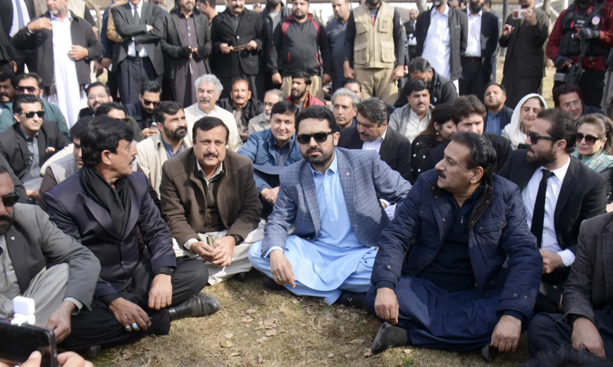 PTI Ends SC Sit-In After Concession on Imran Khan’s Medical Report