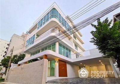 บ้าน 5 นอน ห้องใหญ่