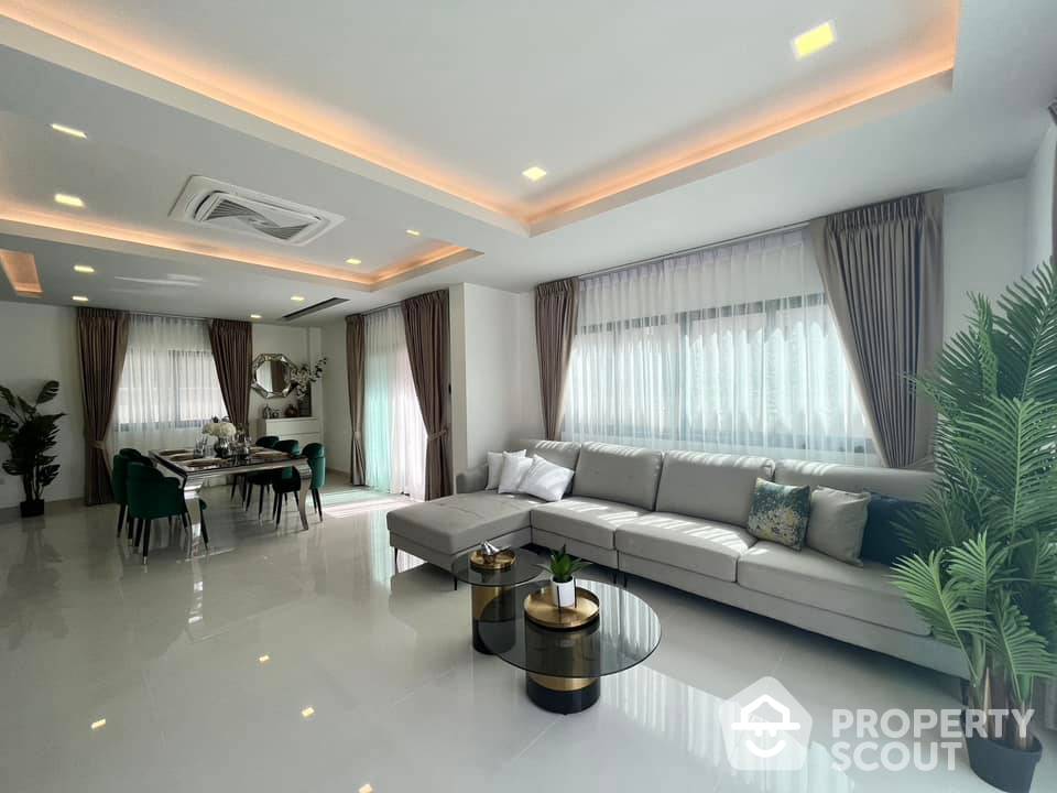 บ้าน 3 นอน ห้องใหญ่