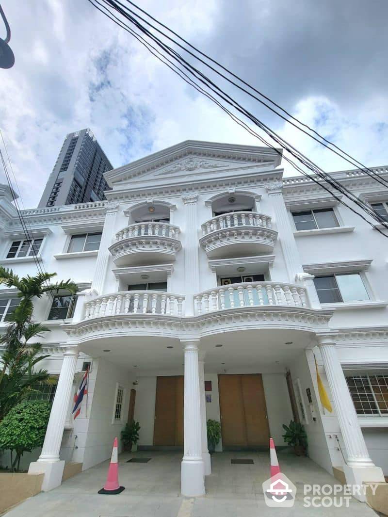 บ้าน 4 นอน ห้องใหญ่