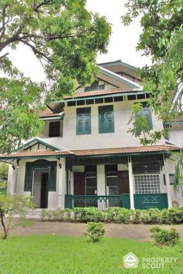 บ้าน 4 นอน ห้องใหญ่