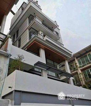 บ้าน 4 นอน ห้องใหญ่