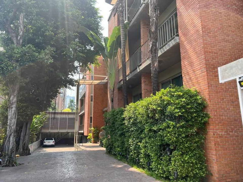 For Rent Bangkok Apartment Sukhumvit BTS Ekkamai Watthana BRE19504