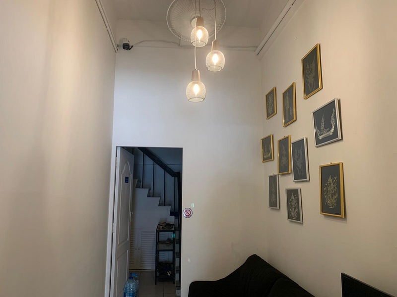 For Rent Bangkok Shophouse Sukhumvit BTS Nana Watthana BRE19399