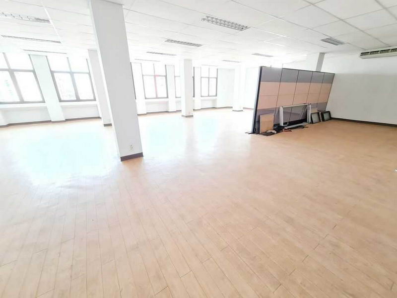 For Rent Bangkok Office Bang Na-Trat Bang Na BRE17404