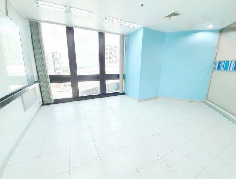 For Rent Bangkok Office Bang Na-Trat Bang Na BRE16807