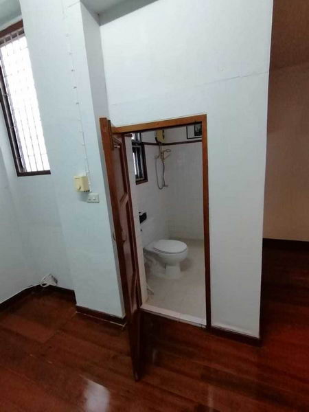 For Rent Bangkok Single House Ratchadamri BTS Ratchadamri Pathum Wan BRE17861