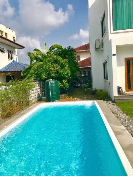 For Rent / Sale Bangkok Single House Sukhumvit BTS Udom Suk Phra Khanong BRE16119