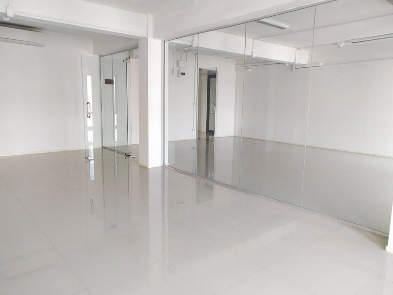 For Rent Office Sukhumvit BTS Udom Suk Bang Na BRE15268