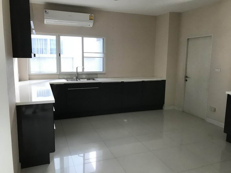 For Sale Single House Nirvana Beyond Rama 9 Suan Luang BRE4555