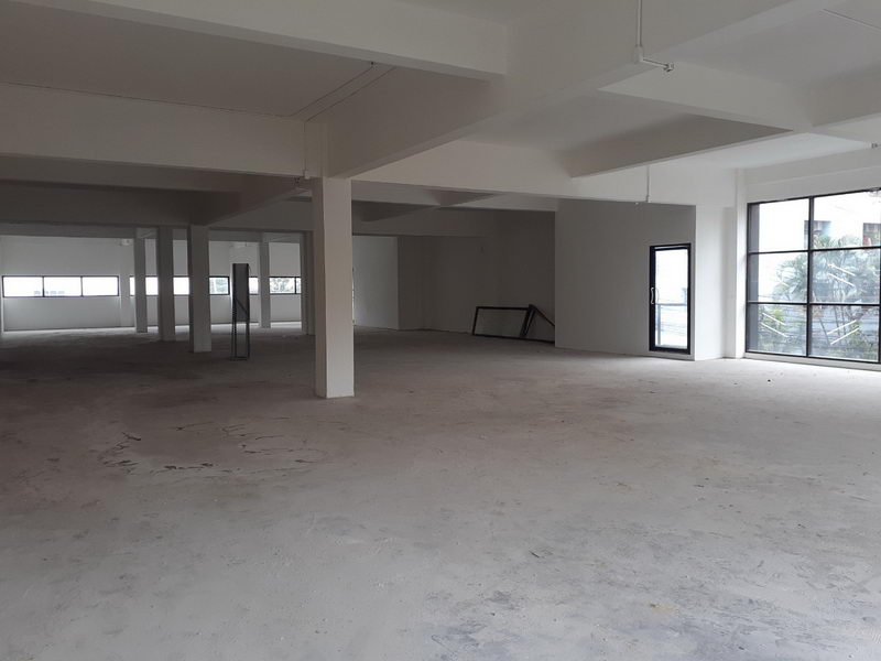 For Rent Office Sukhumvit 71 BTS Phra Khanong Watthana BRE4236