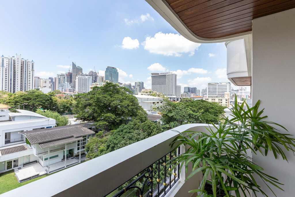 For Rent Bangkok Apartment Apartment Sukhumvit 31 BTS Asok Watthana BRE10914
