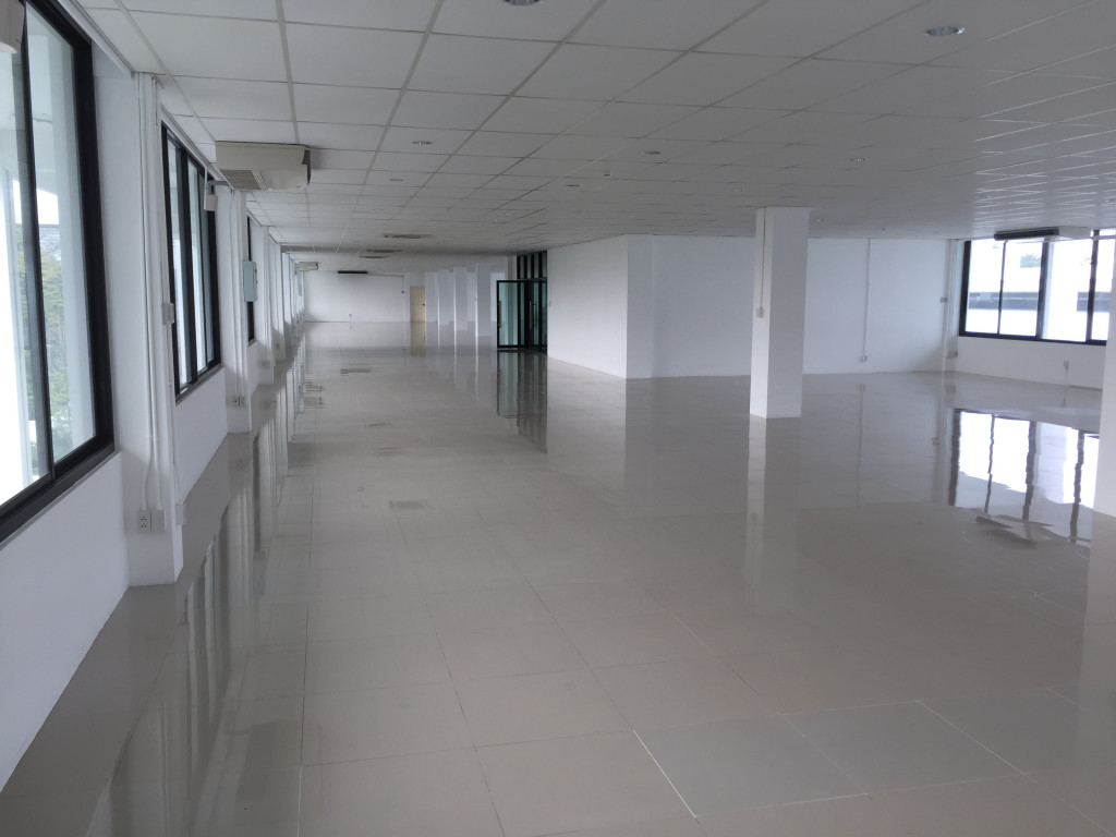 For Rent Office Sukhumvit BTS Phra Khanong Watthana BRE6438