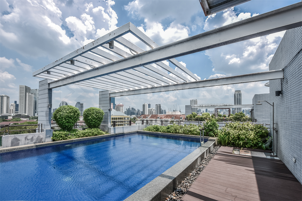 Sathorn Plus - On The Pond | BR-C2107100117BA