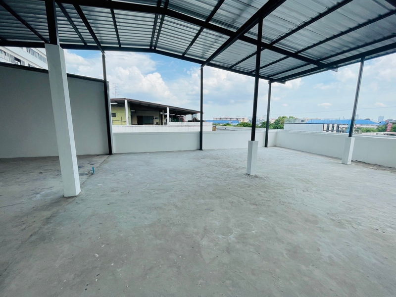 For Rent Bangkok Shophouse Lat Phrao MRT Phawana Huai Khwang BRE20427