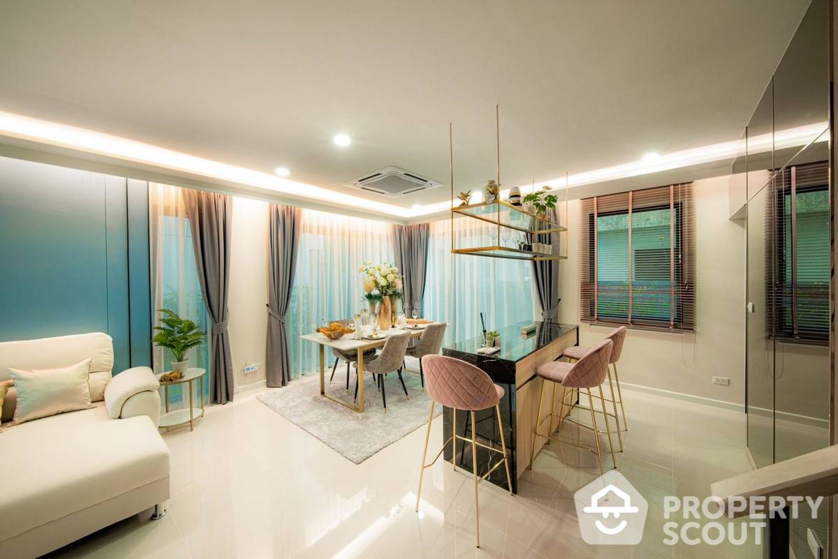 3-BR House at The Palm Parco