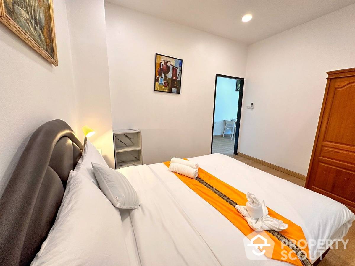 2-BR Serviced Apt.
