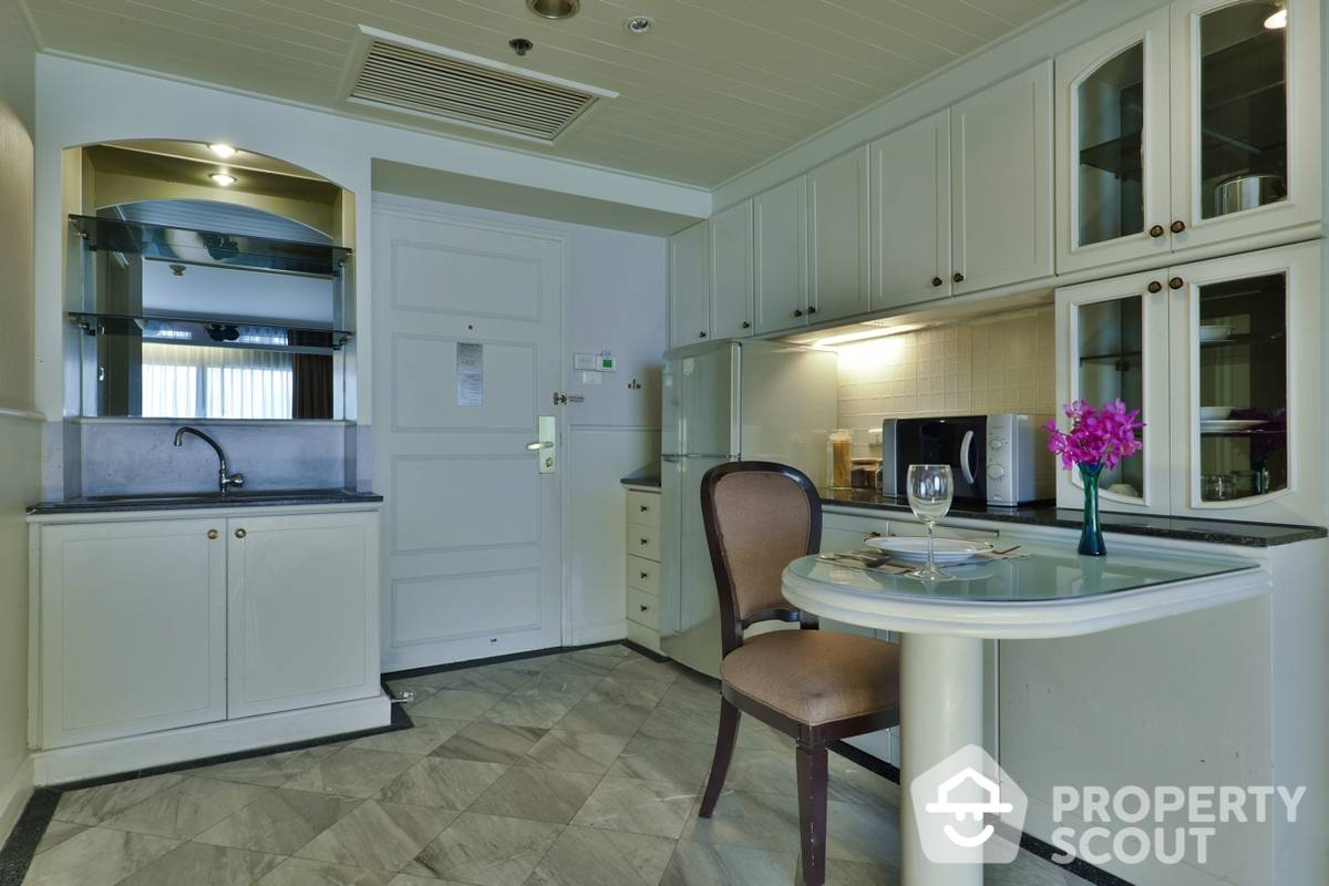 Premium 1-BR Serviced Apt.