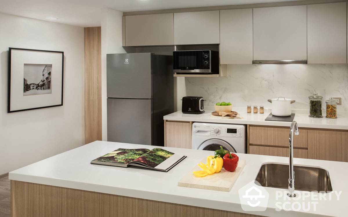Contemporary 2-BR Serviced Apt. | Min. Lease 6 Mth