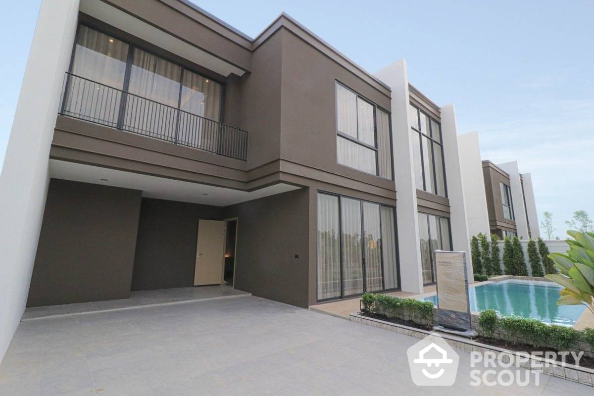 Modern 4-BR Villa at Highland Park Pool Villas Pattaya