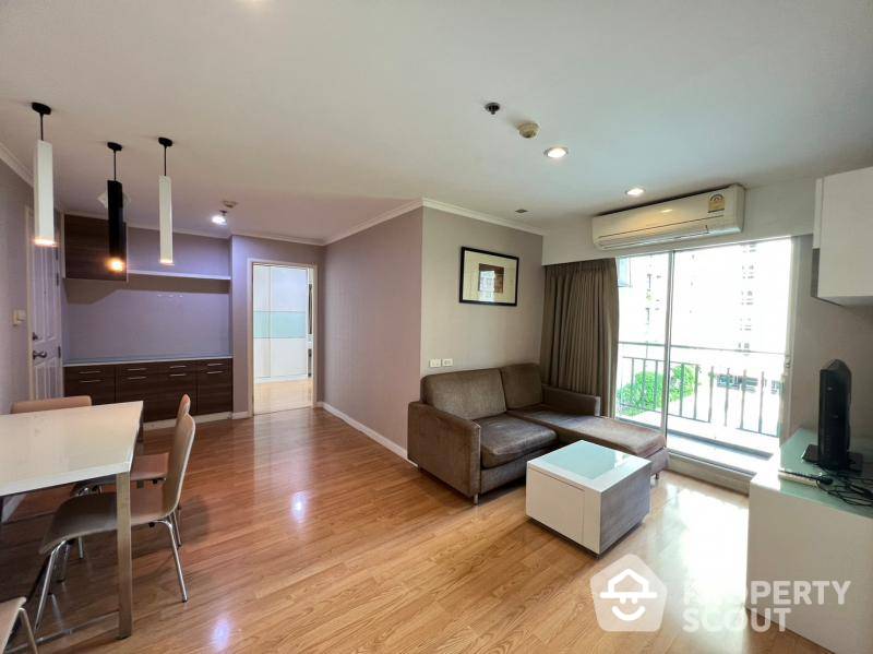 2-BR Condo at Lumpini Park Pinklao