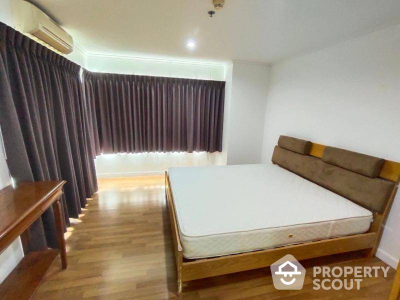 2-BR Condo at Lumpini Place Ramindra - Laksi
