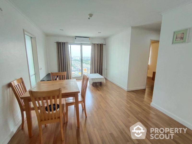 2-BR Condo at Lumpini Place Ramindra - Laksi
