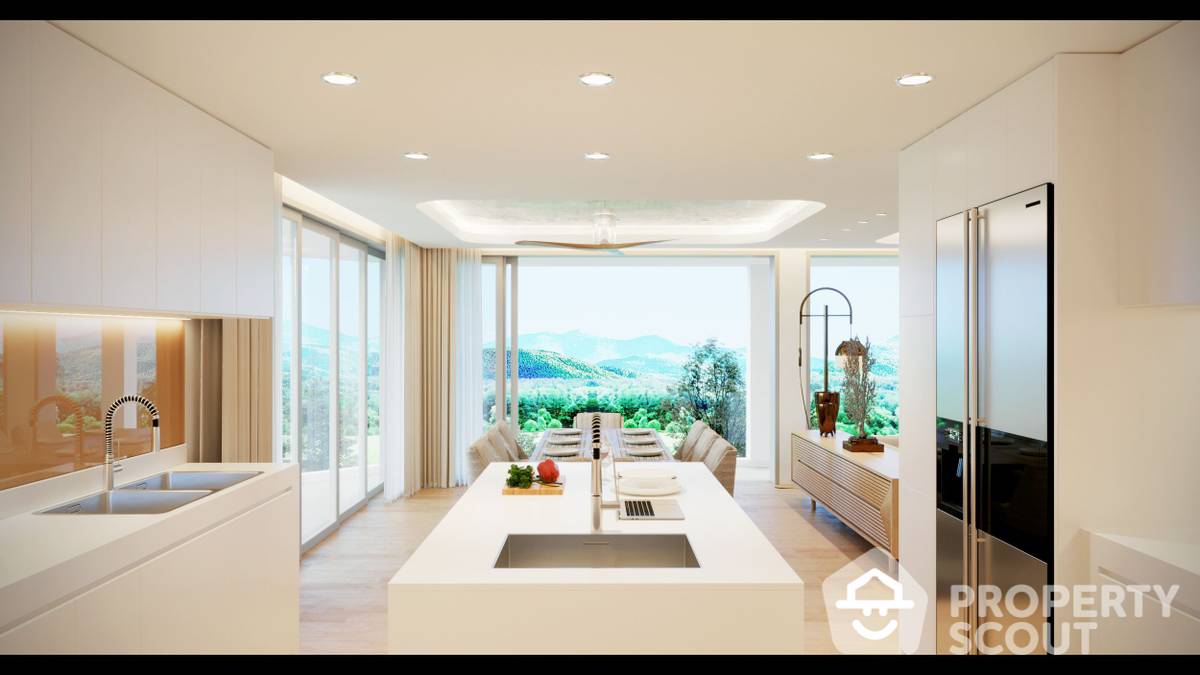 Spacious 2-BR Apt.