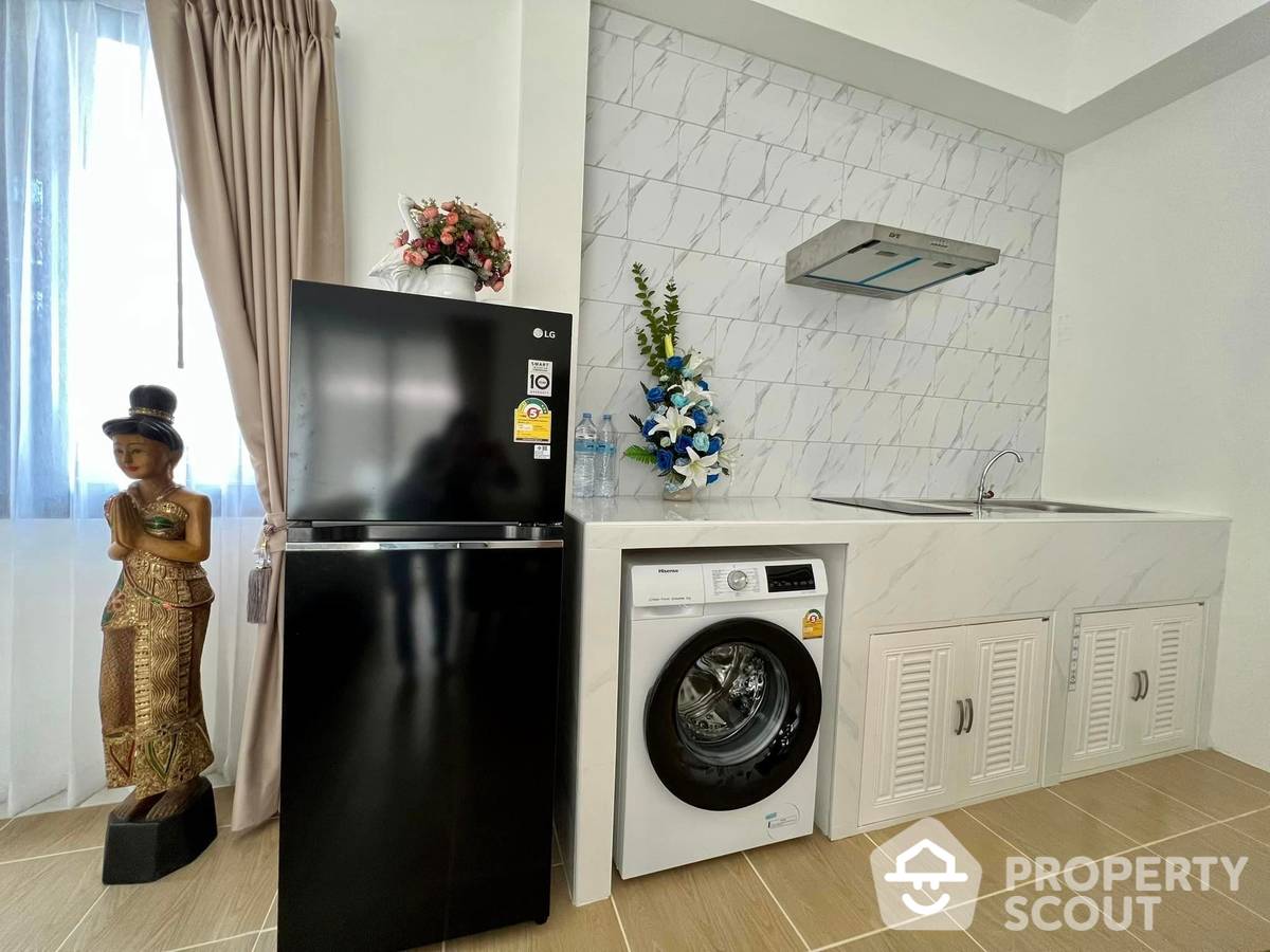 Large 2-BR Apt.