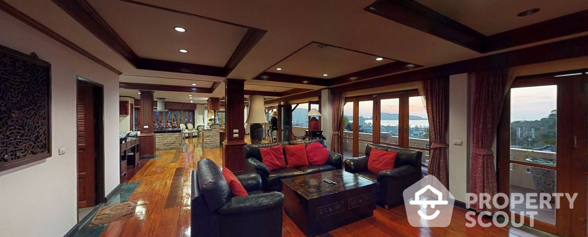 Large 2-BR Serviced Apt.