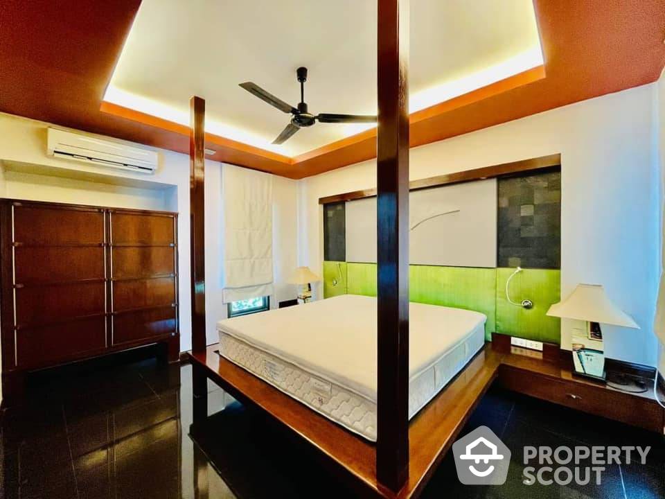 Spacious 4-BR Villa