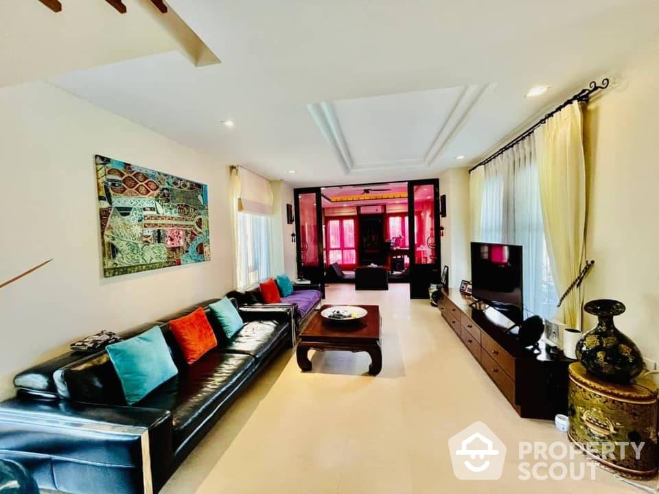 Spacious 4-BR Villa