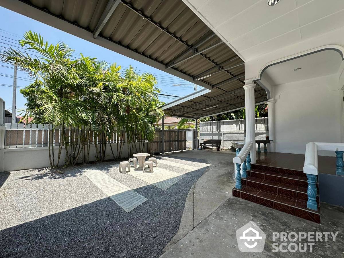 3-BR Townhouse
