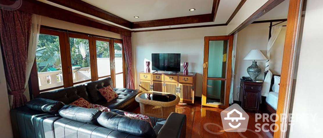 Large 2-BR Serviced Apt.