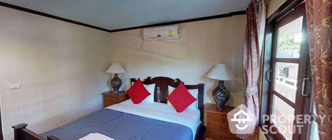 Spacious 1-BR Serviced Apt.